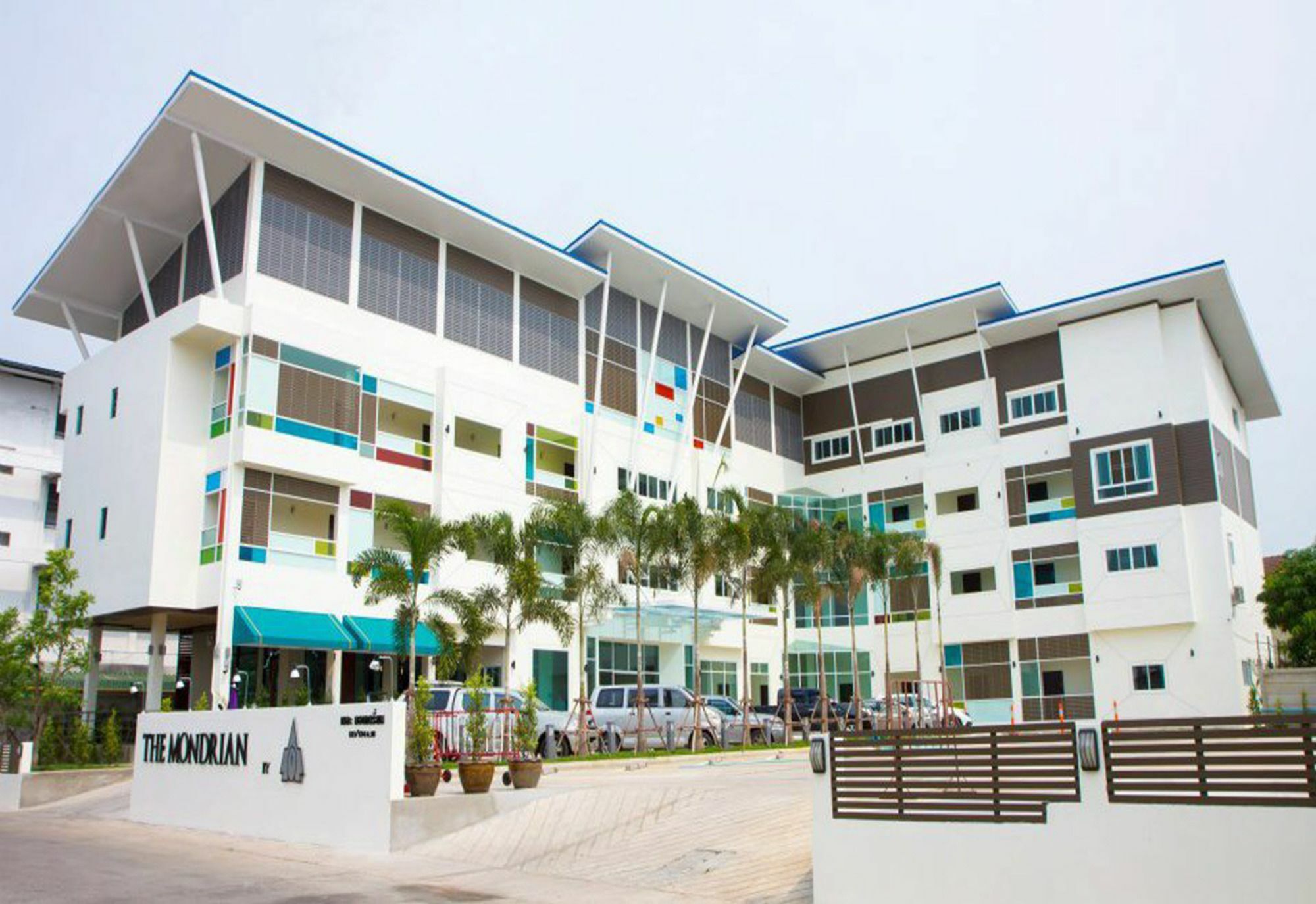 The Mondrian Khon Kaen Apartment Esterno foto
